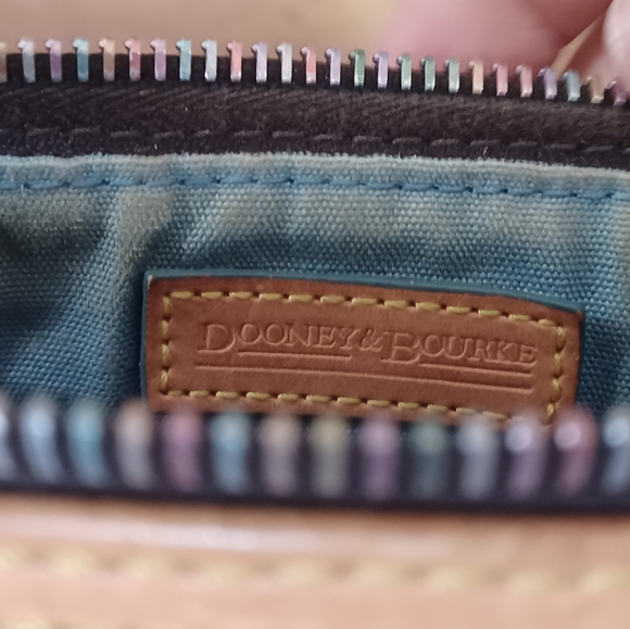 Dooney & Bourke Black Barrel Bag Signature DB Logo Coated leather crossbody - Picture 8 of 15